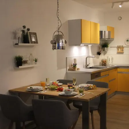 Mit Seeischt Im Haus Frische Brise 05.10 Апартаменты *